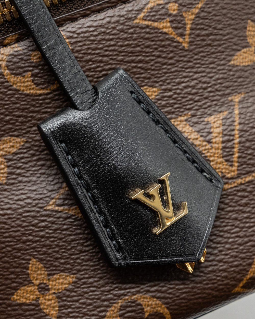 AAA Replica Louis Vuitton LV VANITY PM MONOGRAM CANVAS GHW