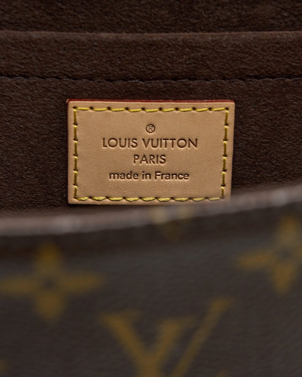 AAA Replica Louis Vuitton LV POCHETTE MÉTIS MONOGRAM CANVAS GHW