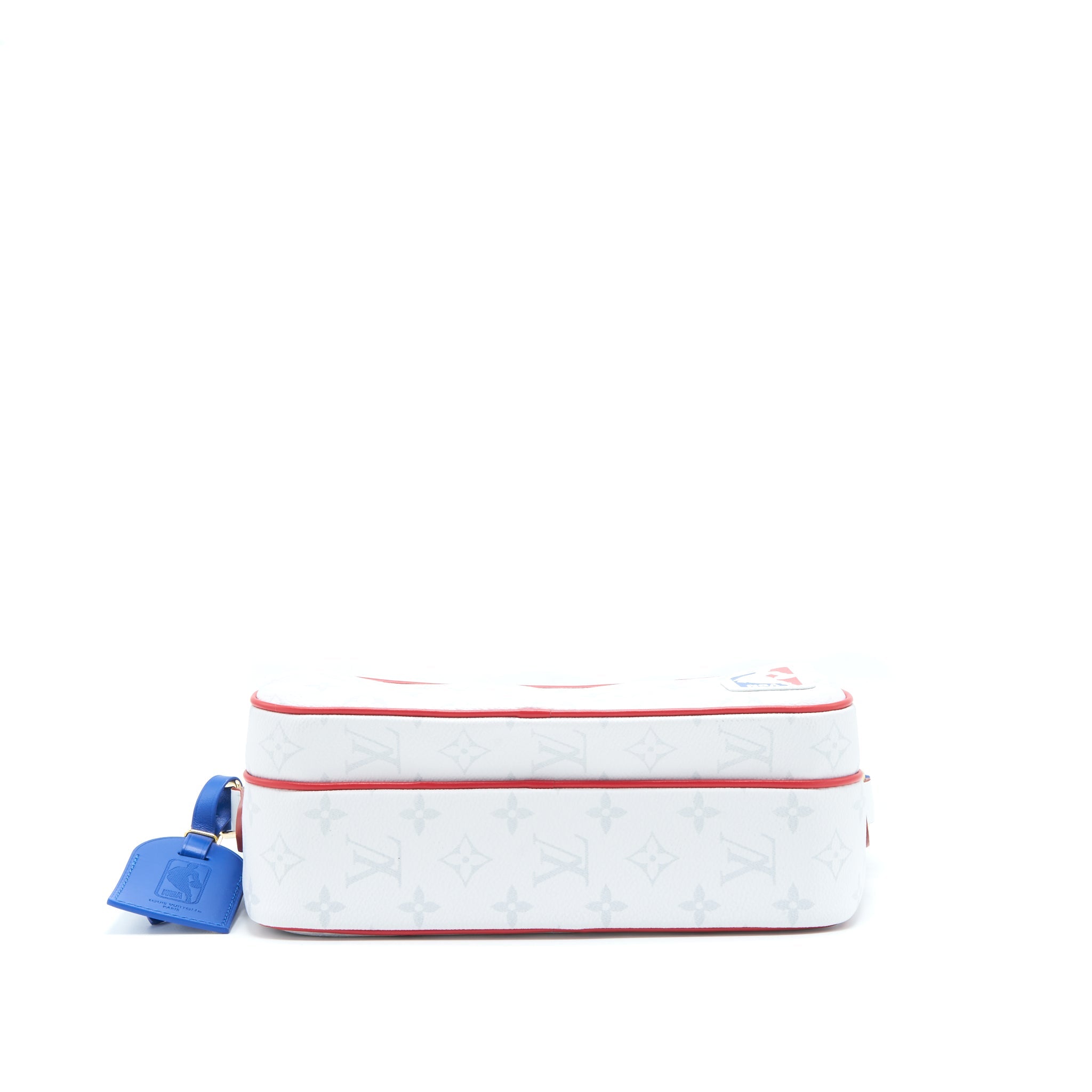 AAA Replica Louis Vuitton LV 2020 LV X NBA WHITE MONOGRAM NIL MESSENGER BAG