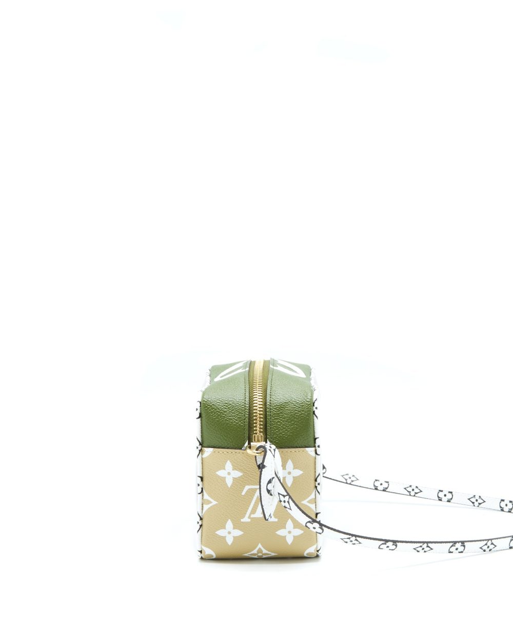 AAA Replica Louis Vuitton LV PVC GIANT BEACH POUCH MULTICOLOUR WITH AN EXTRA STRAP