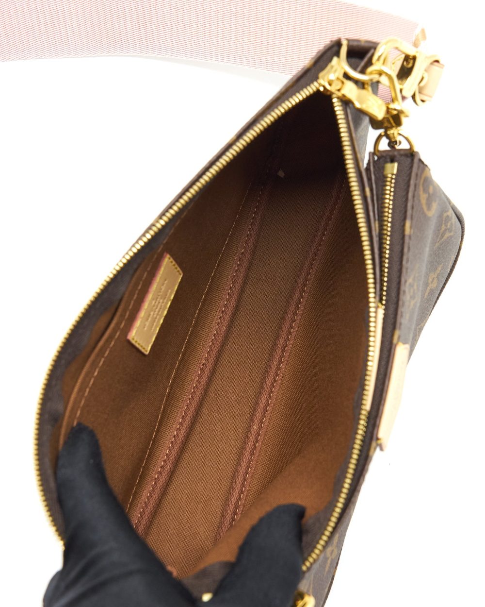 AAA Replica Louis Vuitton LV MULTI POCHETTE ACCESSORIES MONOGRAM CANVAS ROSE CLAIR GHW