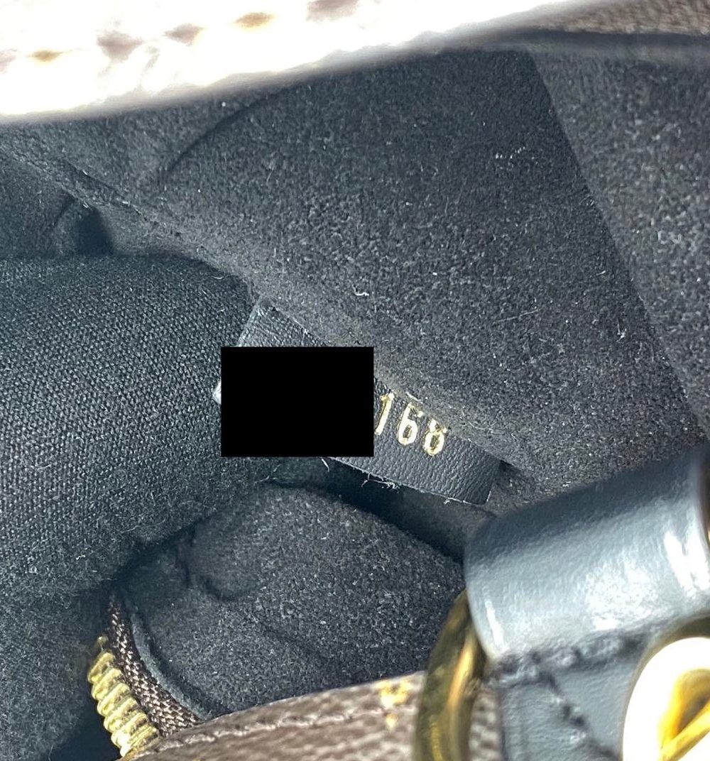 AAA Replica Louis Vuitton LV NEONOE MONOGRAM CANVAS GHW