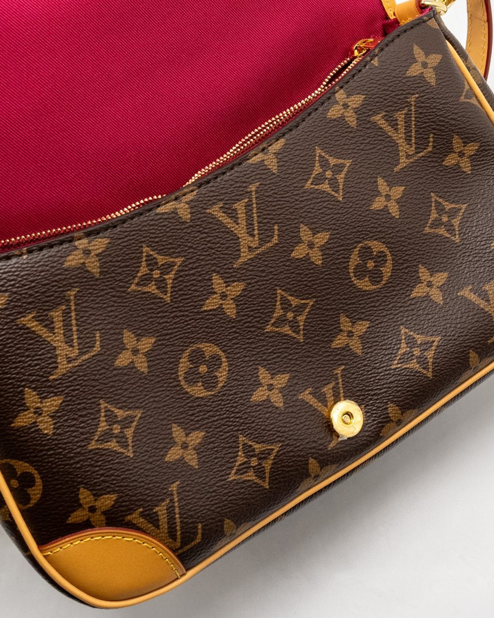 AAA Replica Louis Vuitton LV DIANE BAG WITH FUCHSIA STRAP MONOGRAM CANVAS GHW