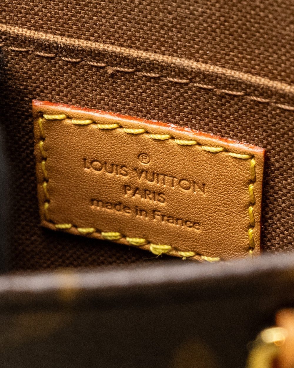 AAA Replica Louis Vuitton LV PETIT SAC PLAT MONOGRAM CANVAS GHW