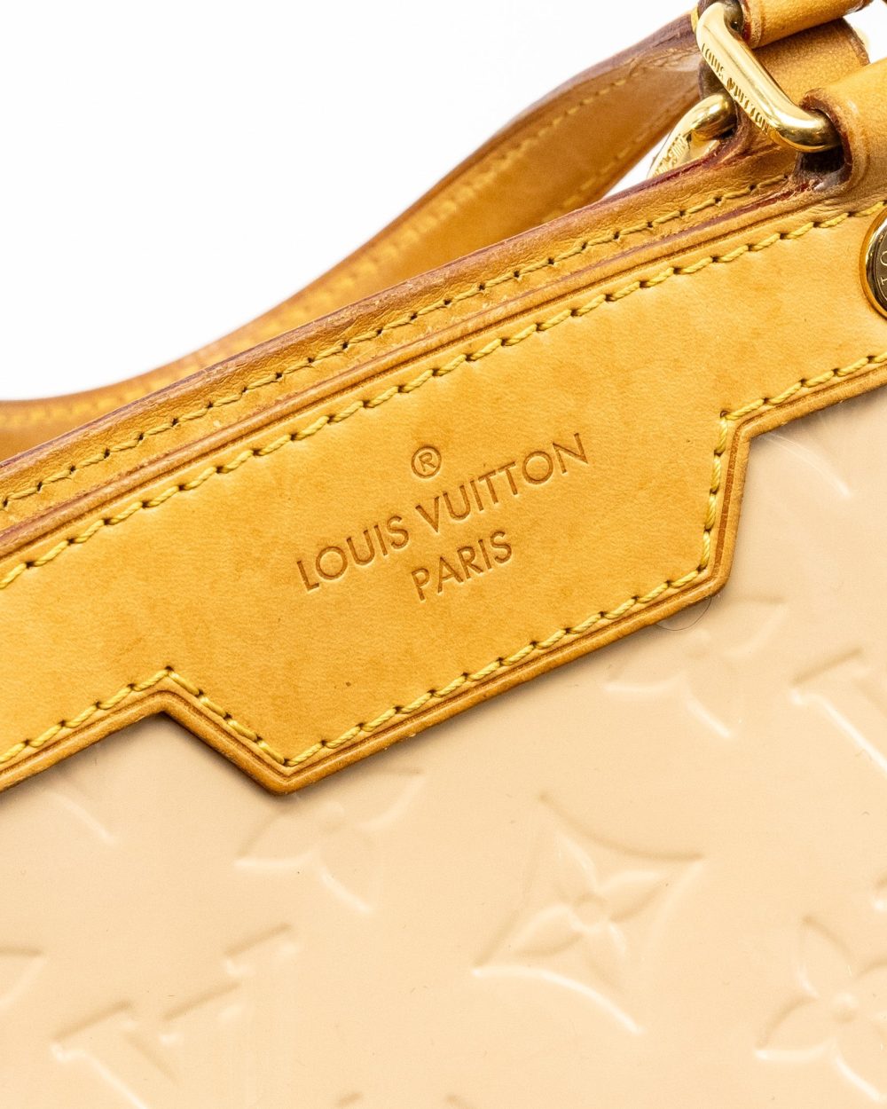 AAA Replica Louis Vuitton LV VERNIS BREA MM PATENT MONOGRAM BEIGE GHW