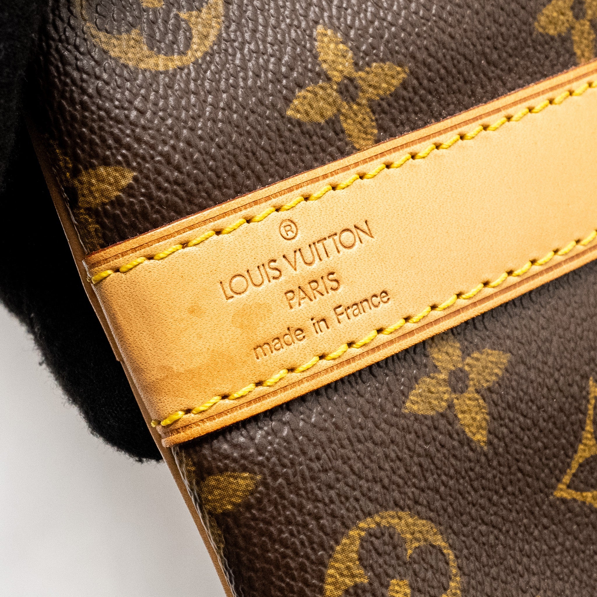 AAA Replica Louis Vuitton LV KEEPALL 50 BANDOULIRE MONOGRAM CANVAS GHW