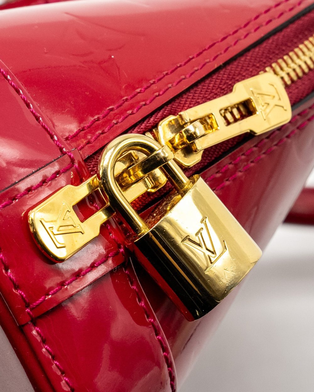 AAA Replica Louis Vuitton LV ALMA BB PATENT RED GHW