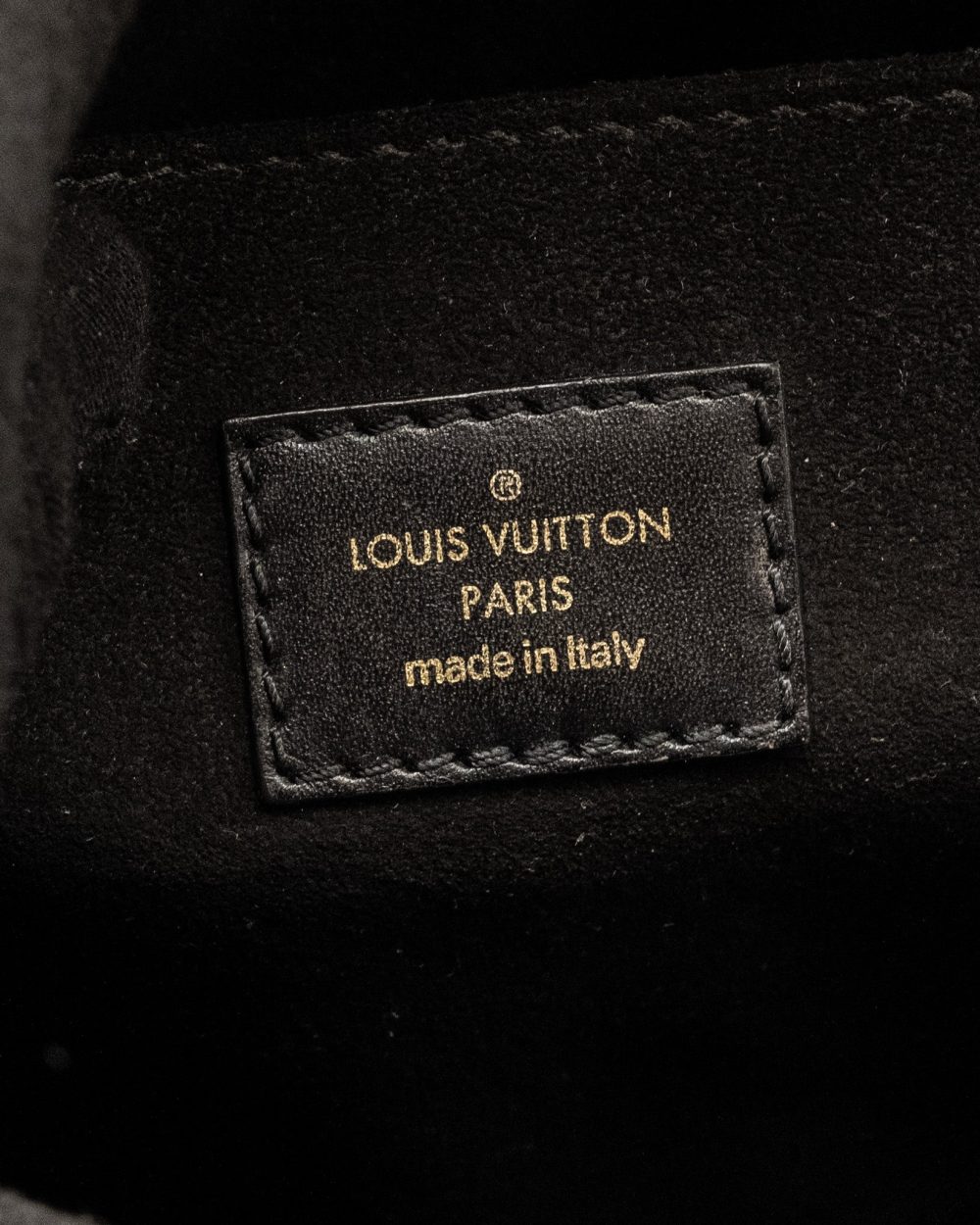 AAA Replica Louis Vuitton LV POCHETTE MÉTIS MONOGRAM REVERSE CANVAS GHW