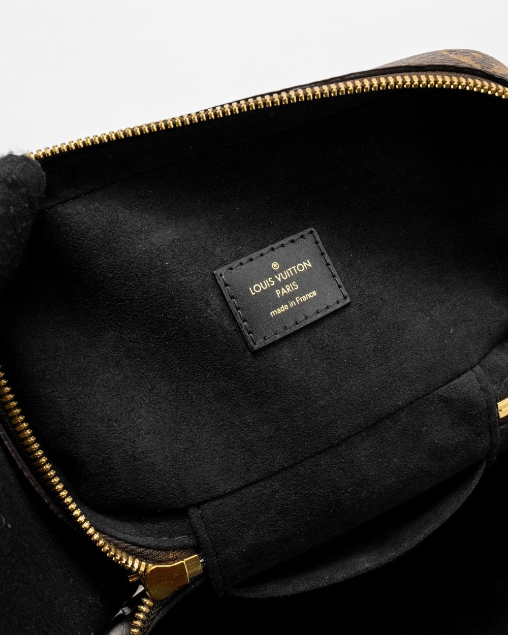 AAA Replica Louis Vuitton LV VANITY CASE PM MONOGRAM REVERSE CANVAS GHW