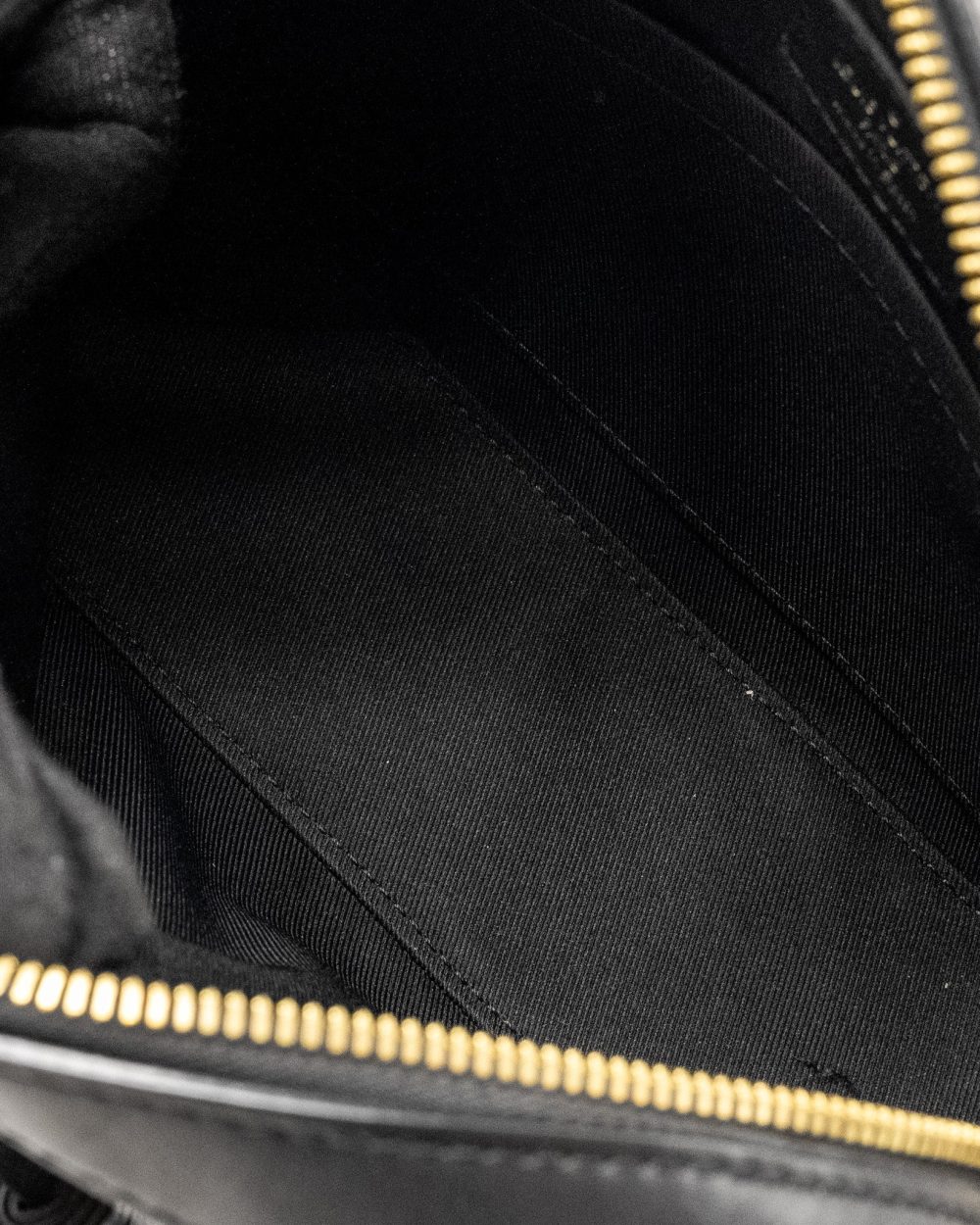 AAA Replica Louis Vuitton LV SAINTONGE CROSSBODY BAG MONOGRAM CANVAS GHW