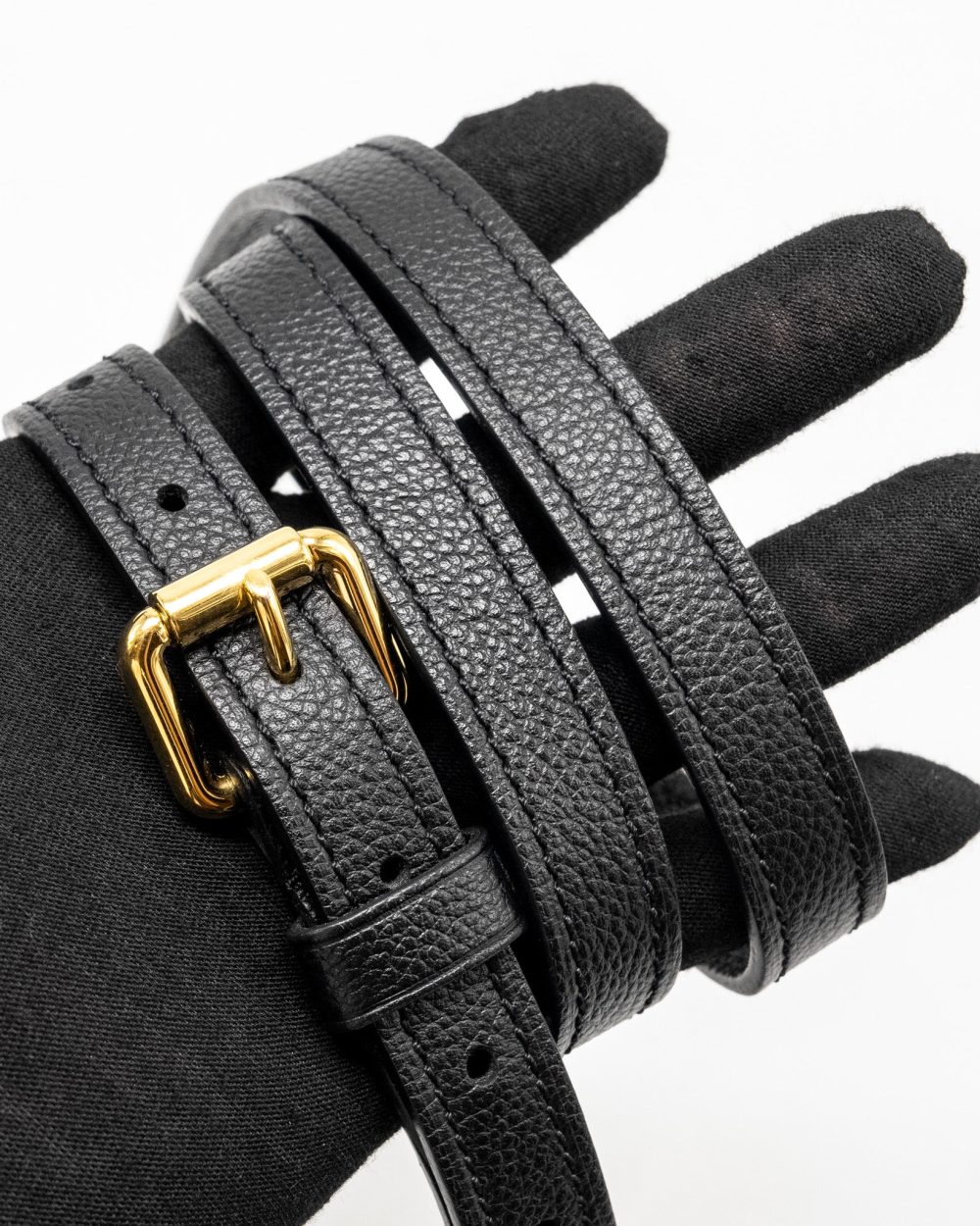 AAA Replica Louis Vuitton LV POCHETTE METIS MONOGRAM EMPREINTE BLACK GHW